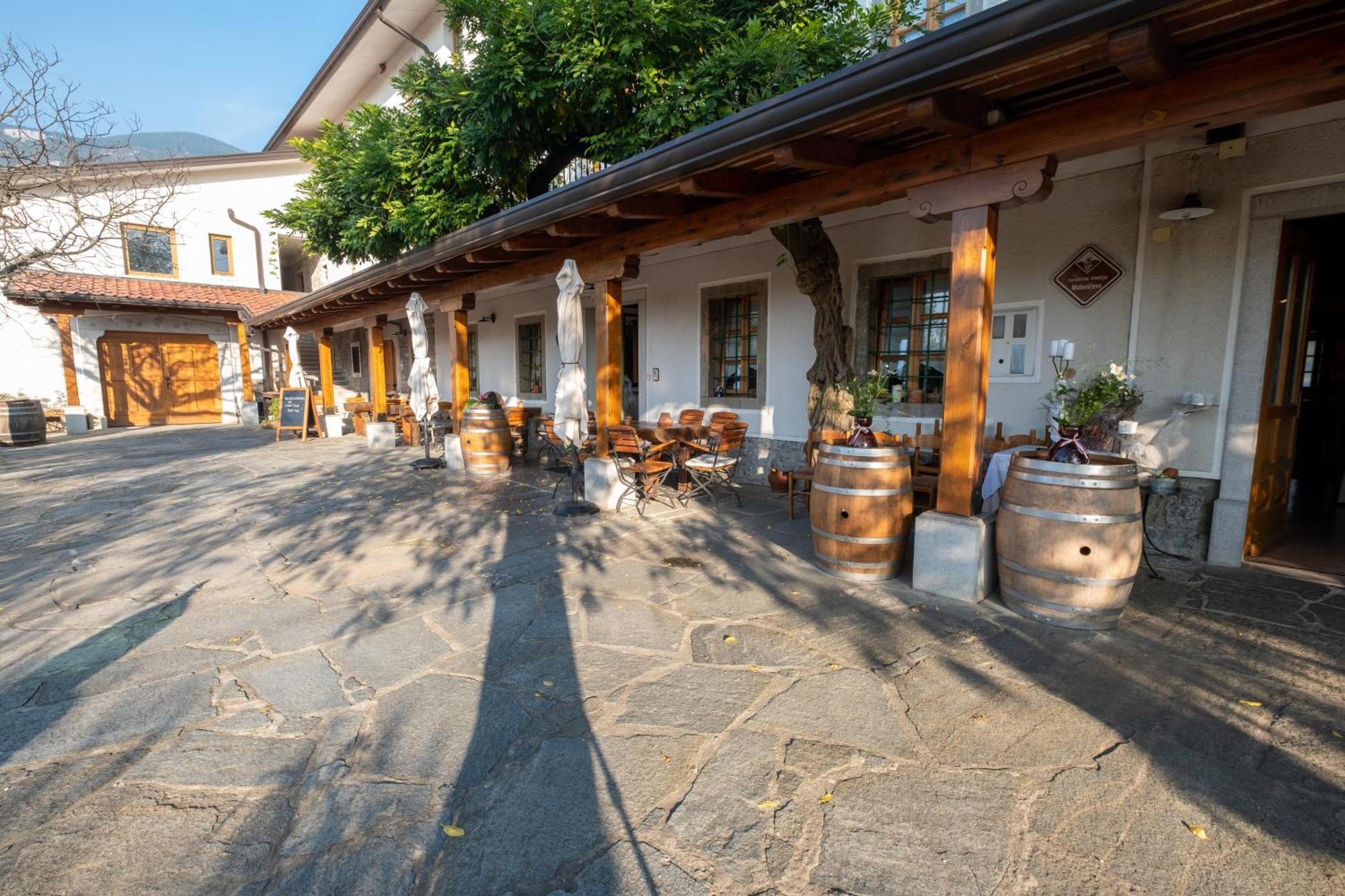 Farm Stay Malovscevo Vitovlje Exteriör bild
